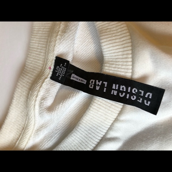 Lord & Taylor Design Lab Oversized ruffled Sweater - Picture 5 of 7